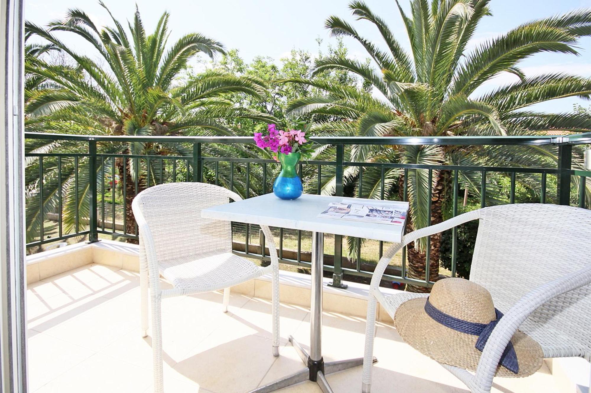 Miramare Hotel Неос Мармарас Екстериор снимка