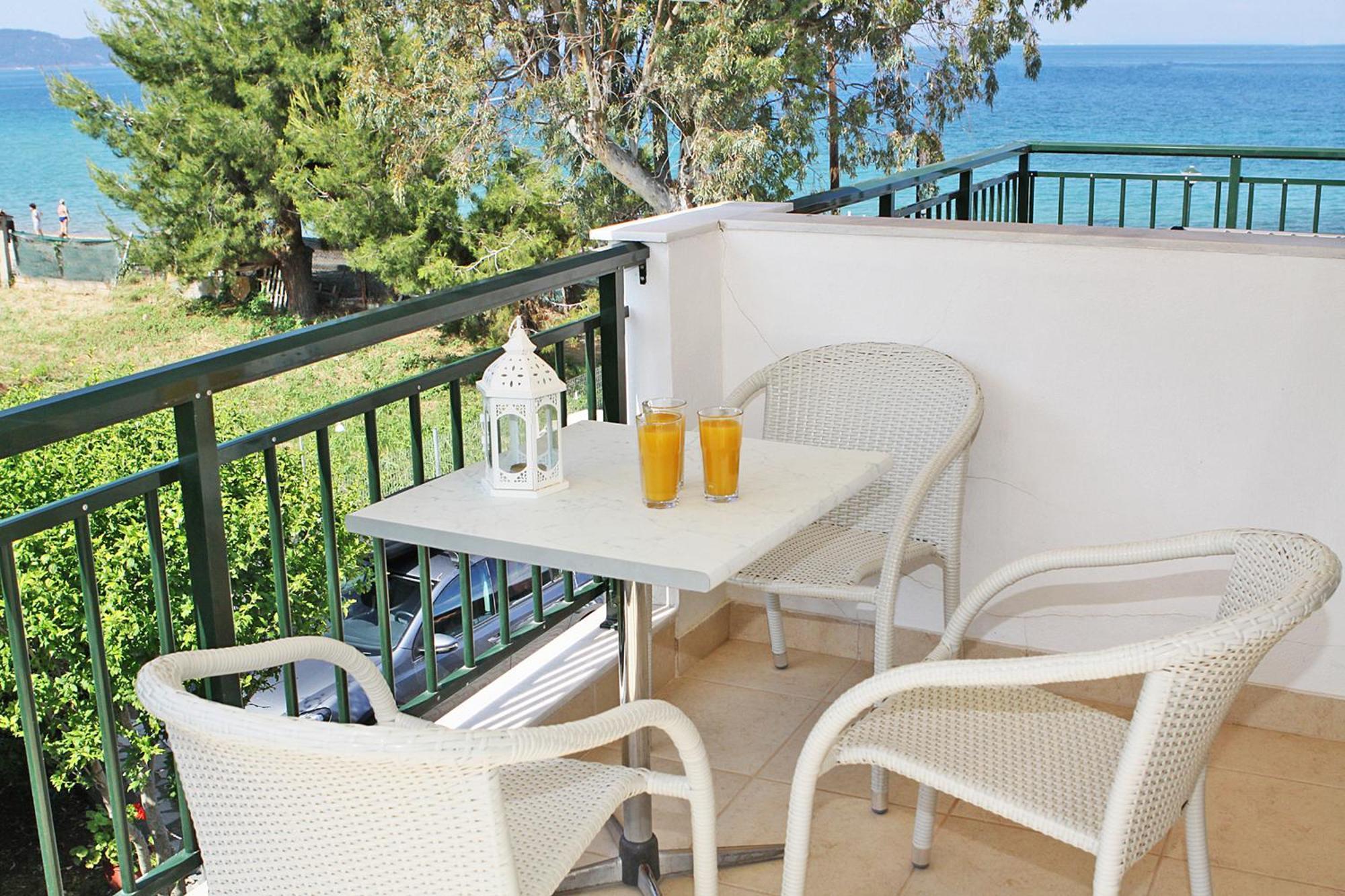 Miramare Hotel Неос Мармарас Екстериор снимка
